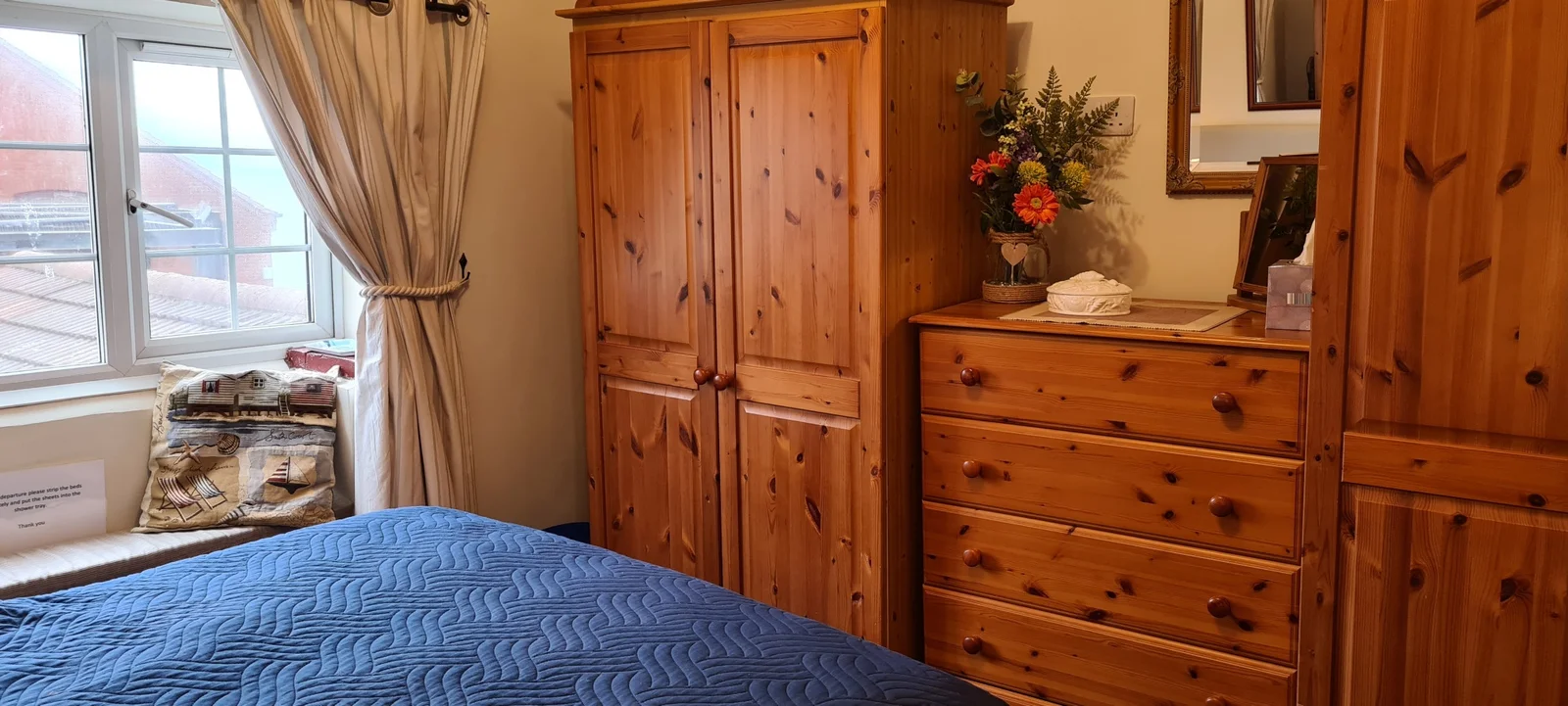 captain cabin 3